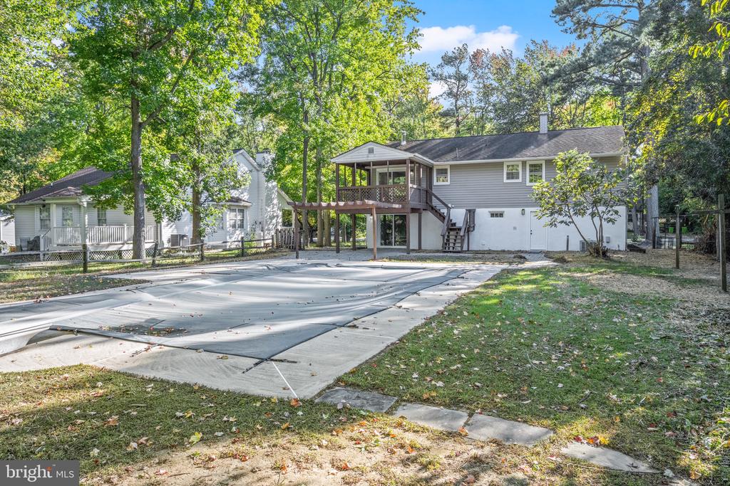 320 WILLIAM WAY