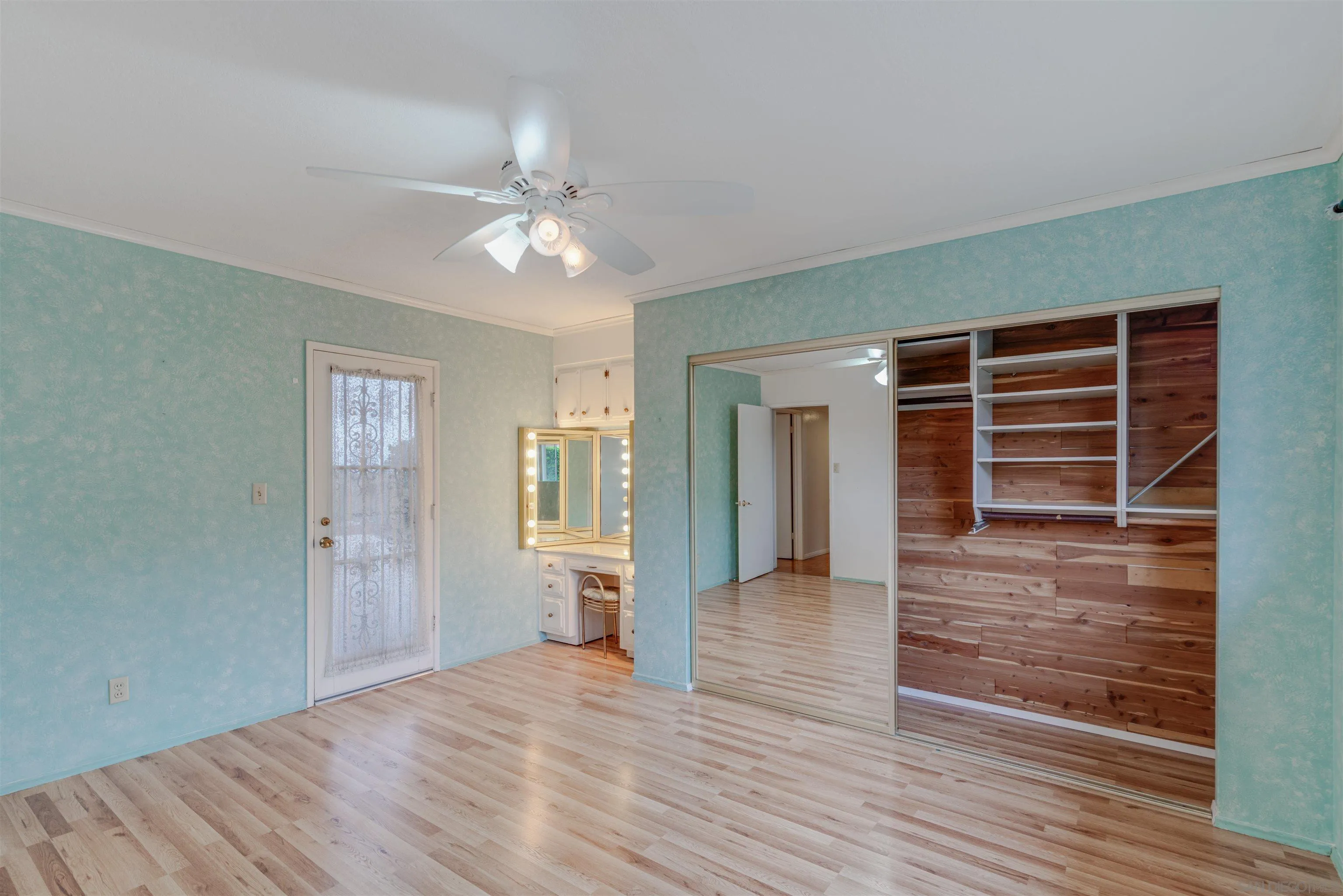 305 Margo Ct