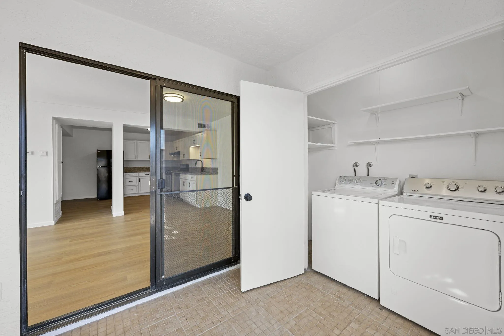 220 Riverview Way