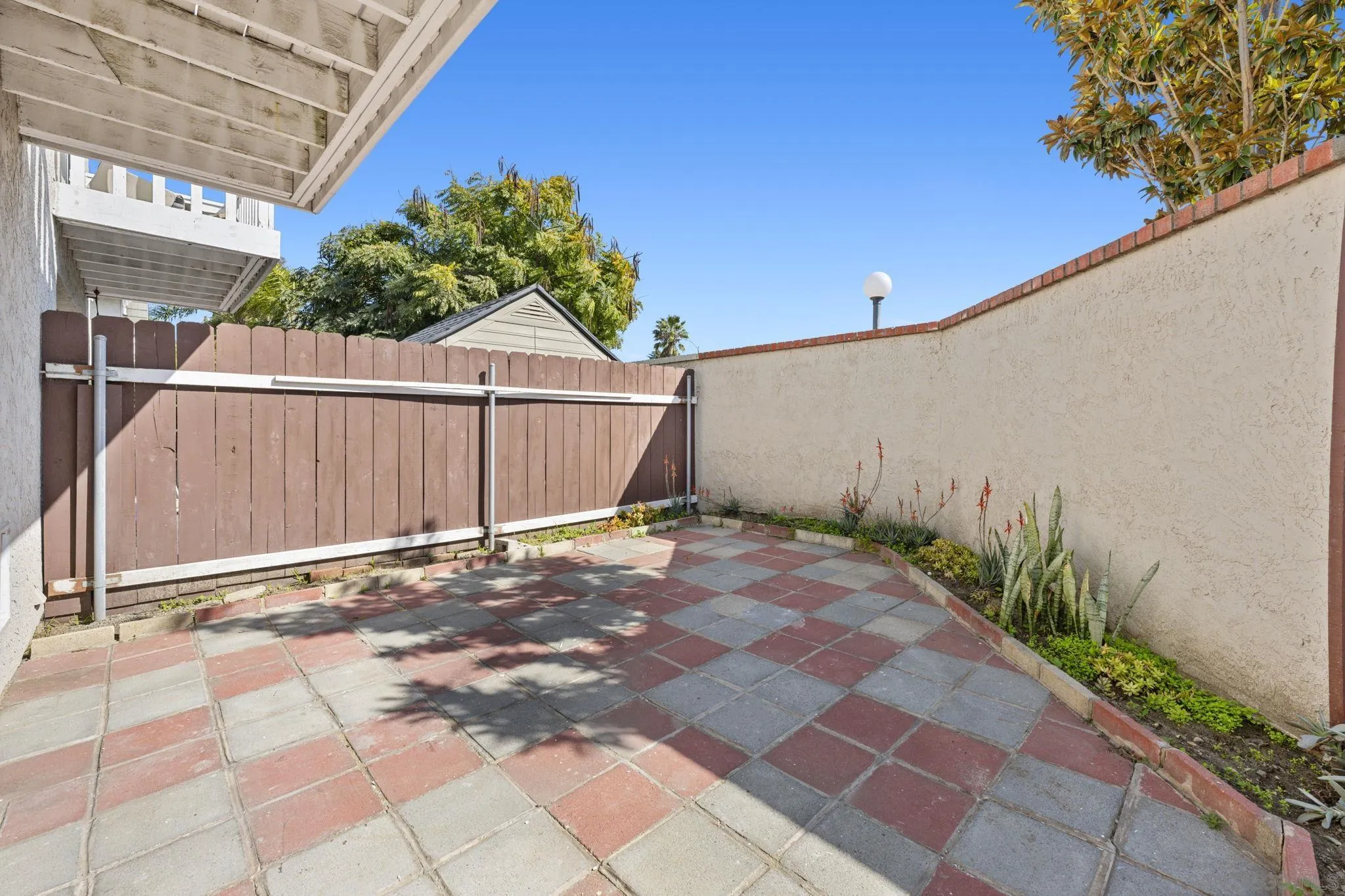 220 Riverview Way