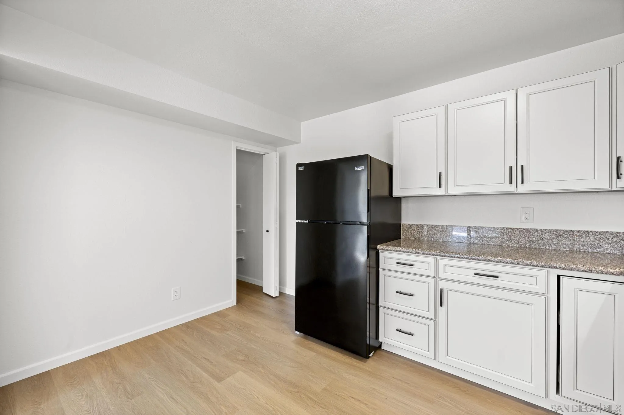 220 Riverview Way