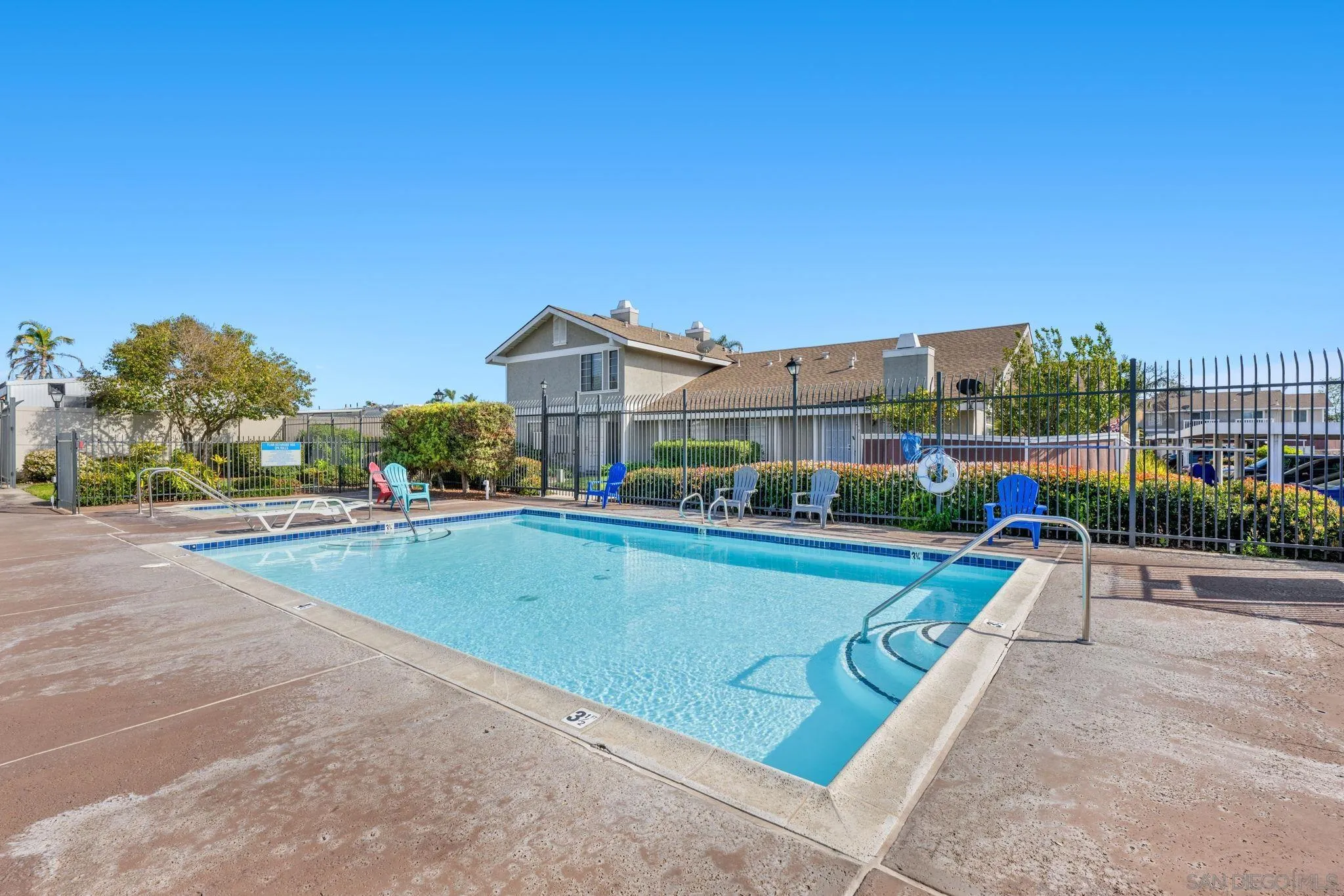 220 Riverview Way