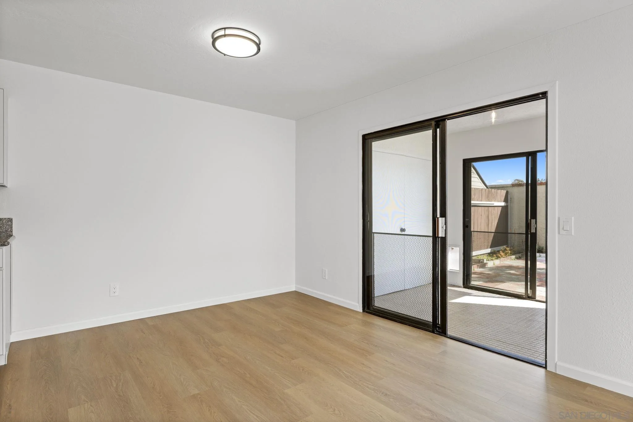 220 Riverview Way