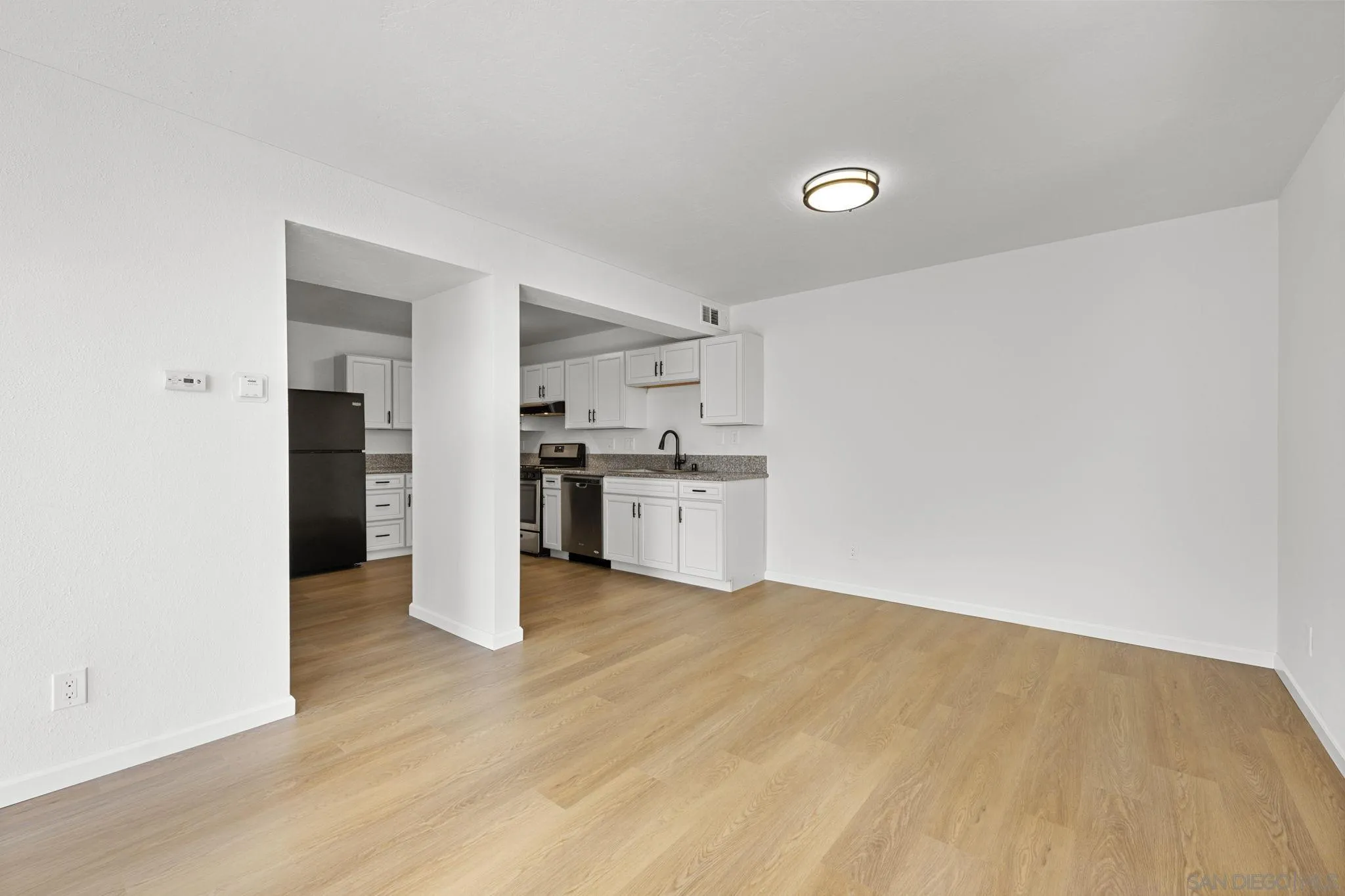220 Riverview Way