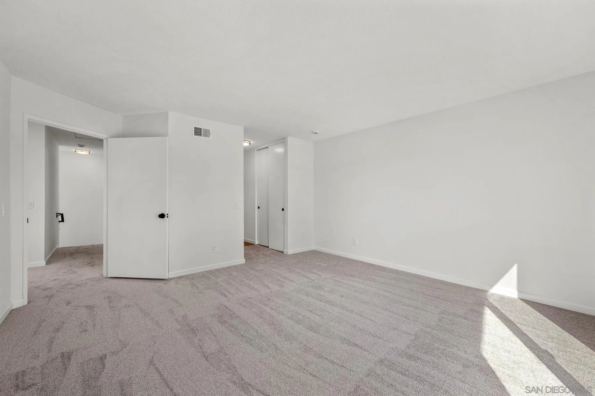 220 Riverview Way