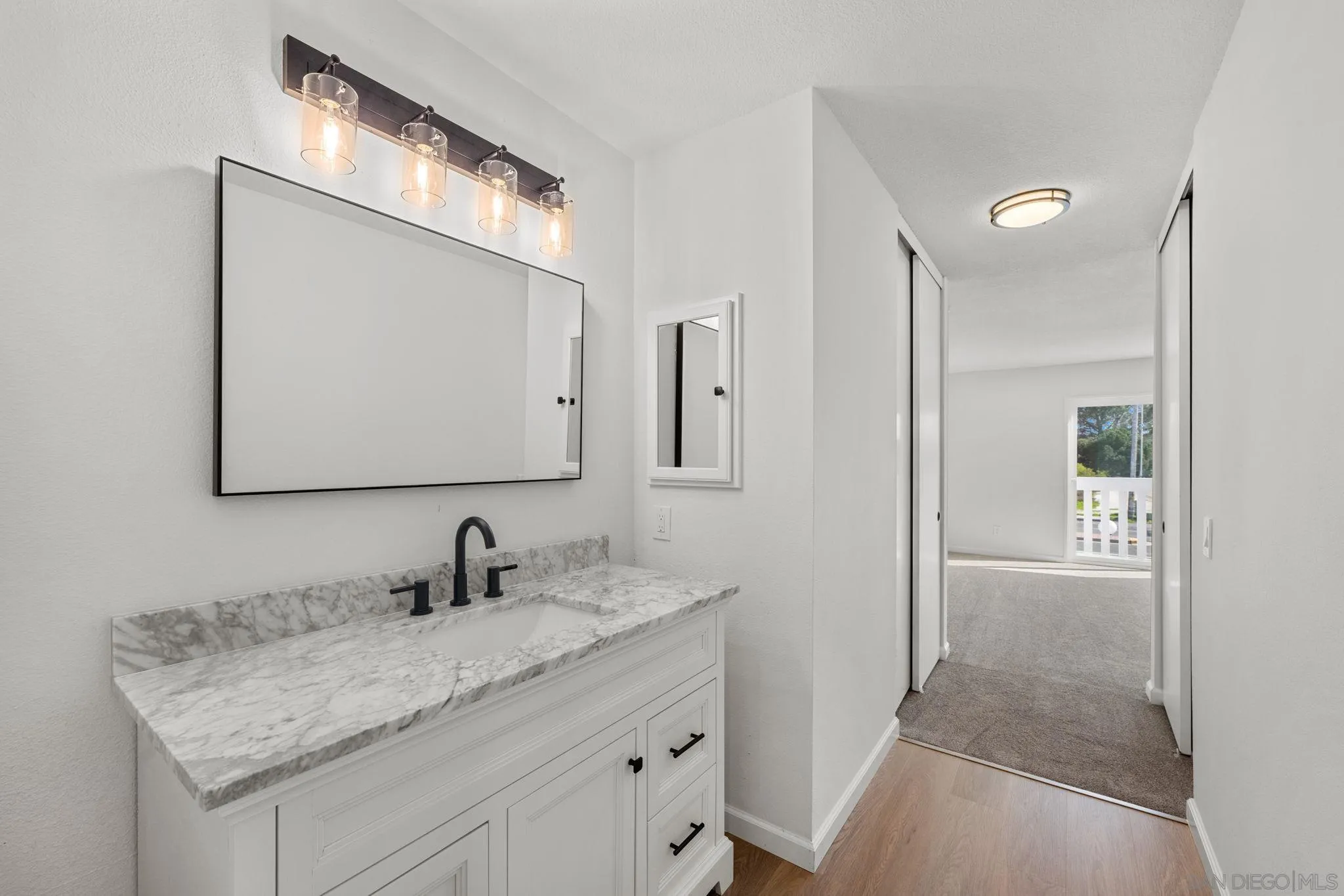 220 Riverview Way