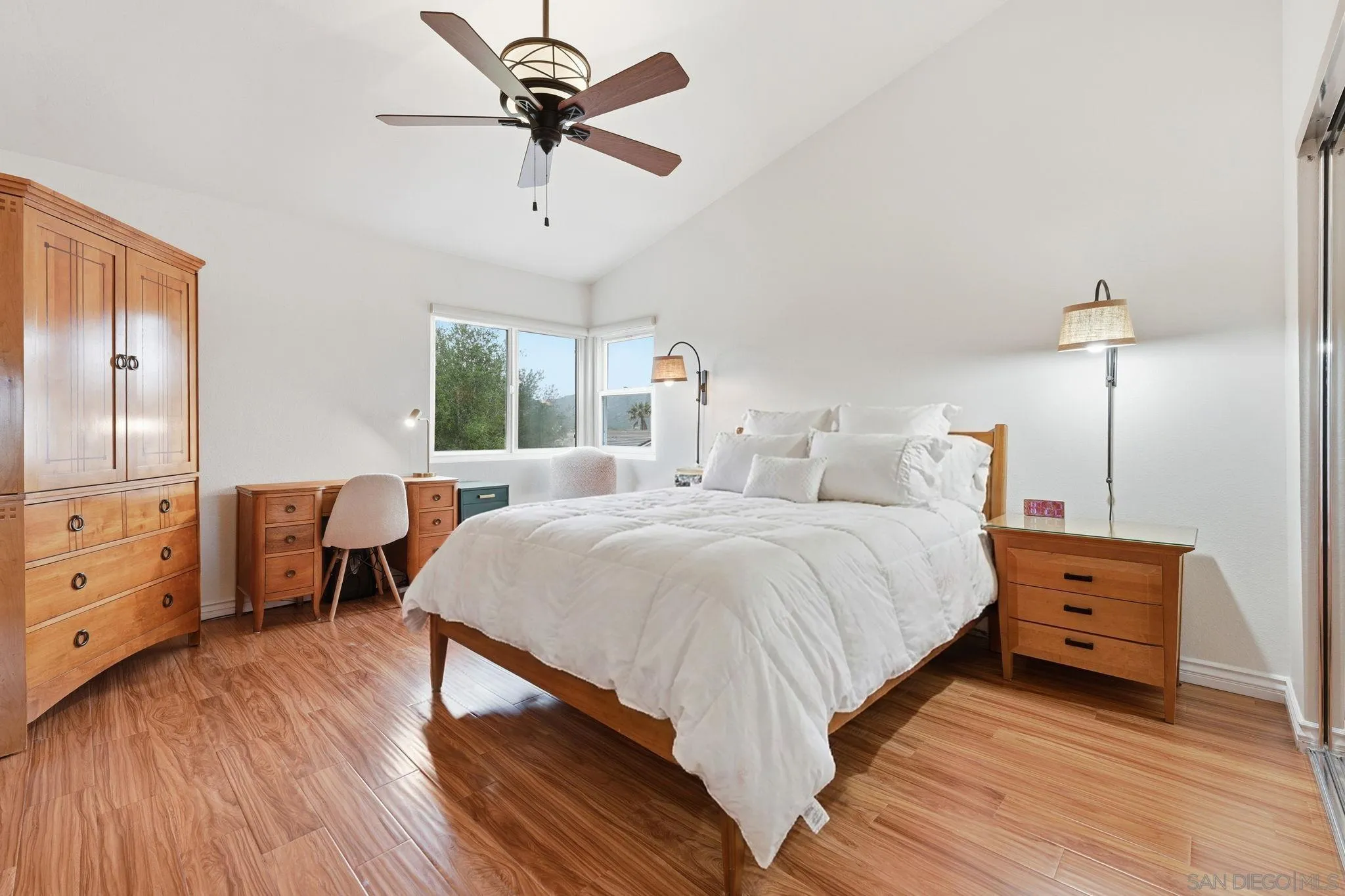 10847 Matinal Cir