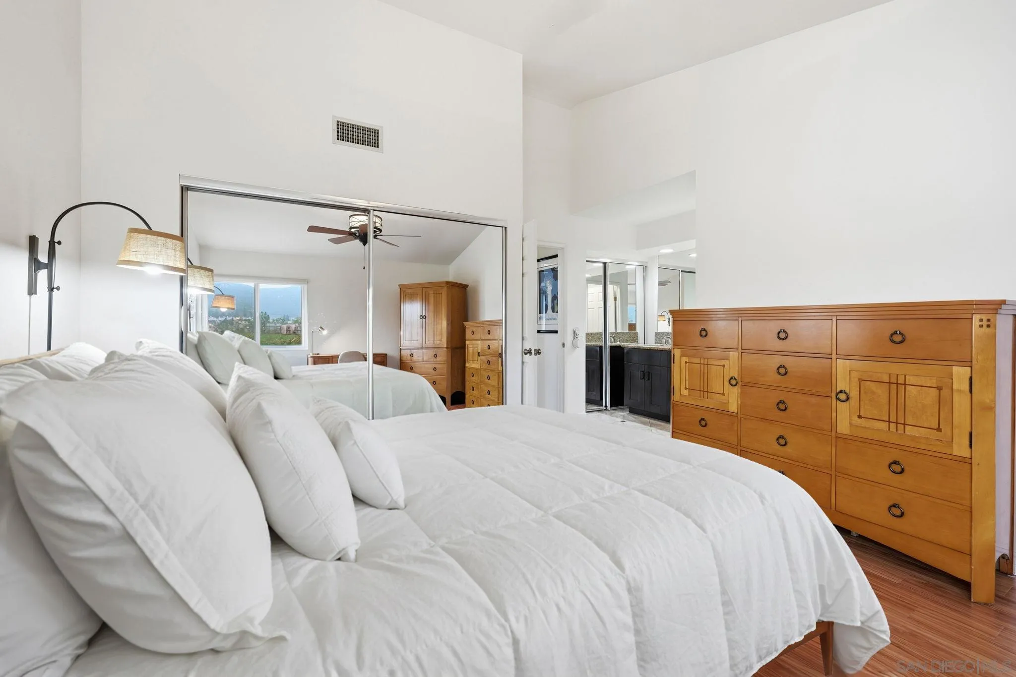 10847 Matinal Cir