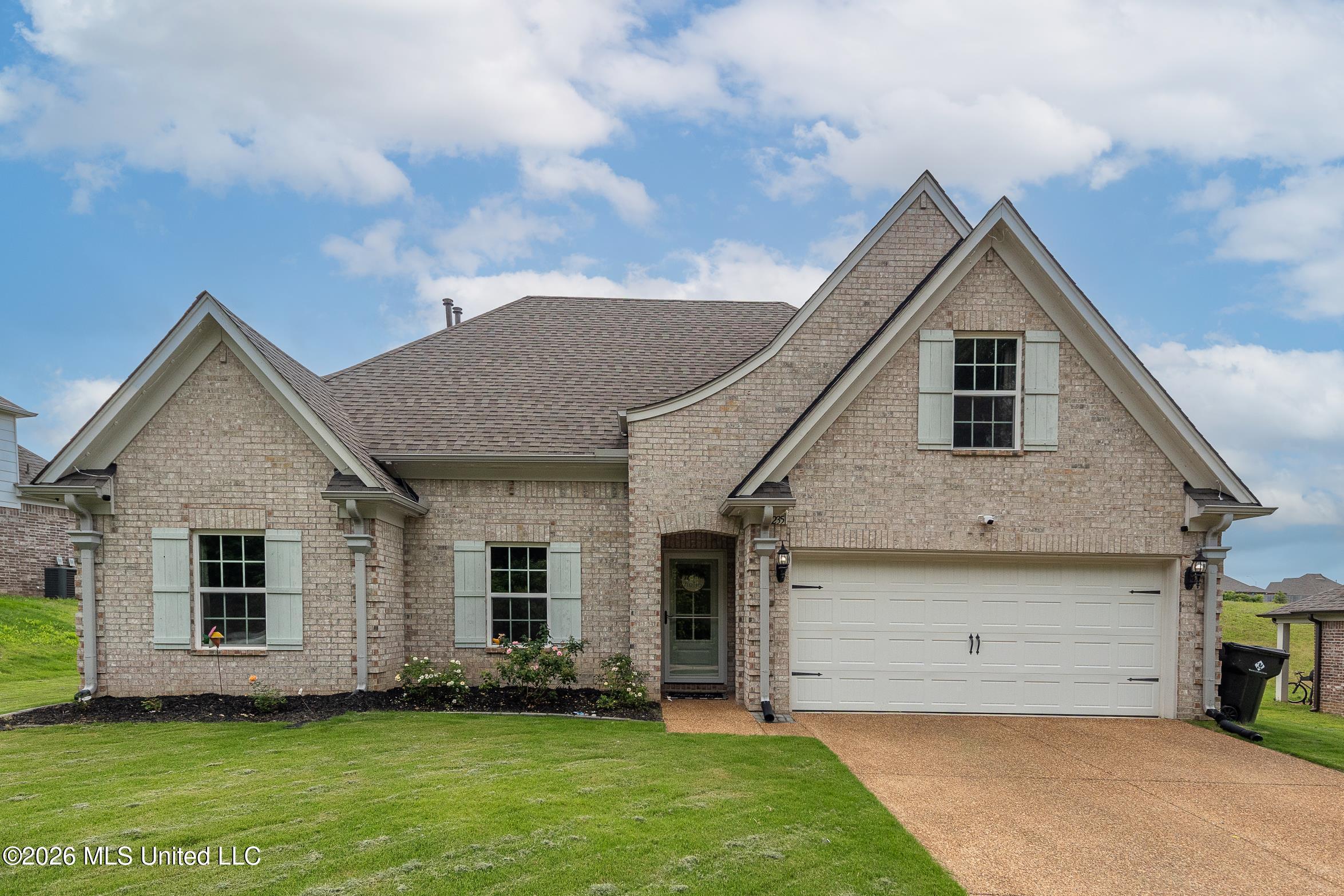 235 Magnolia Hts Drive