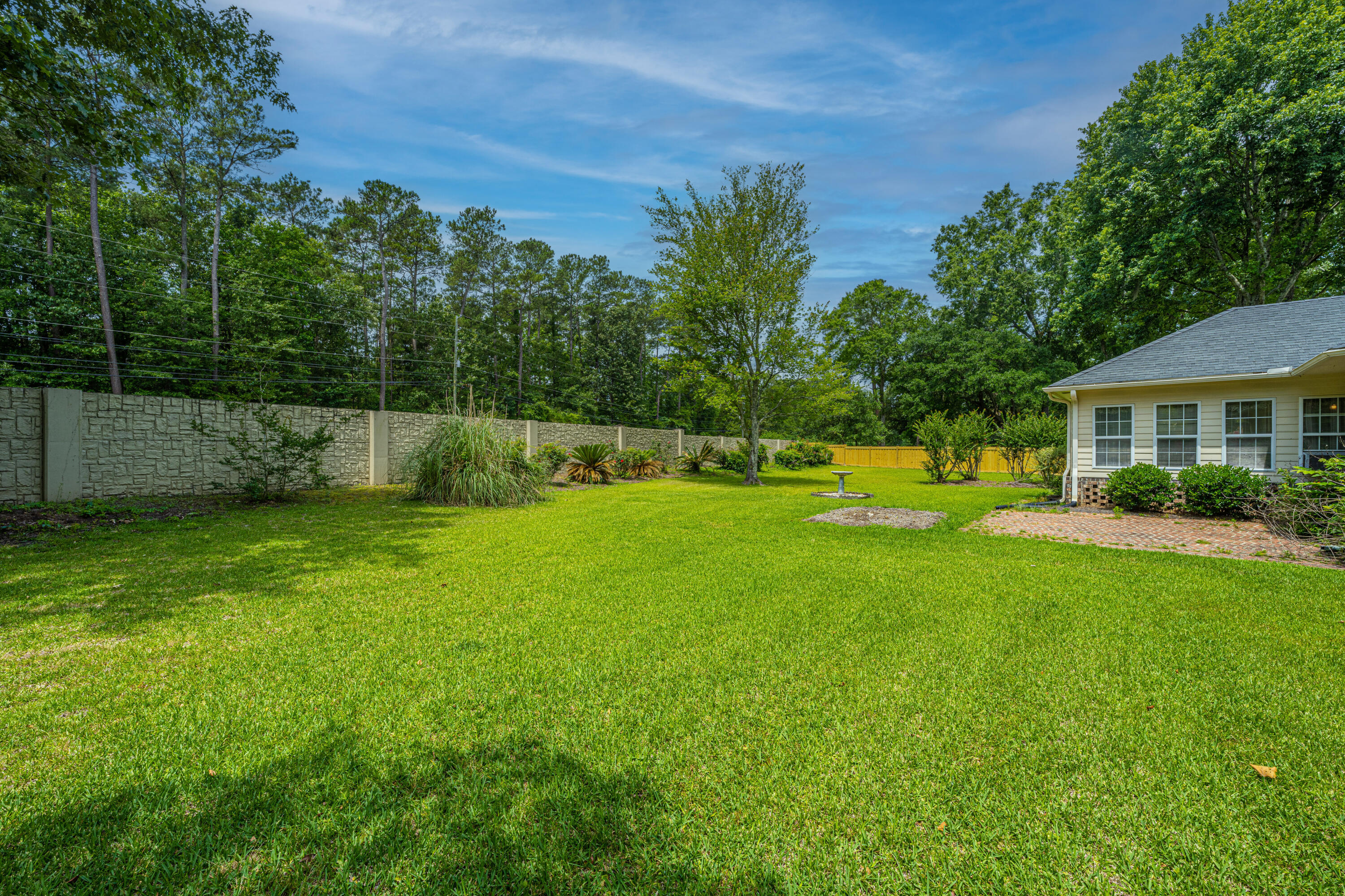 102 Abbey Lane
