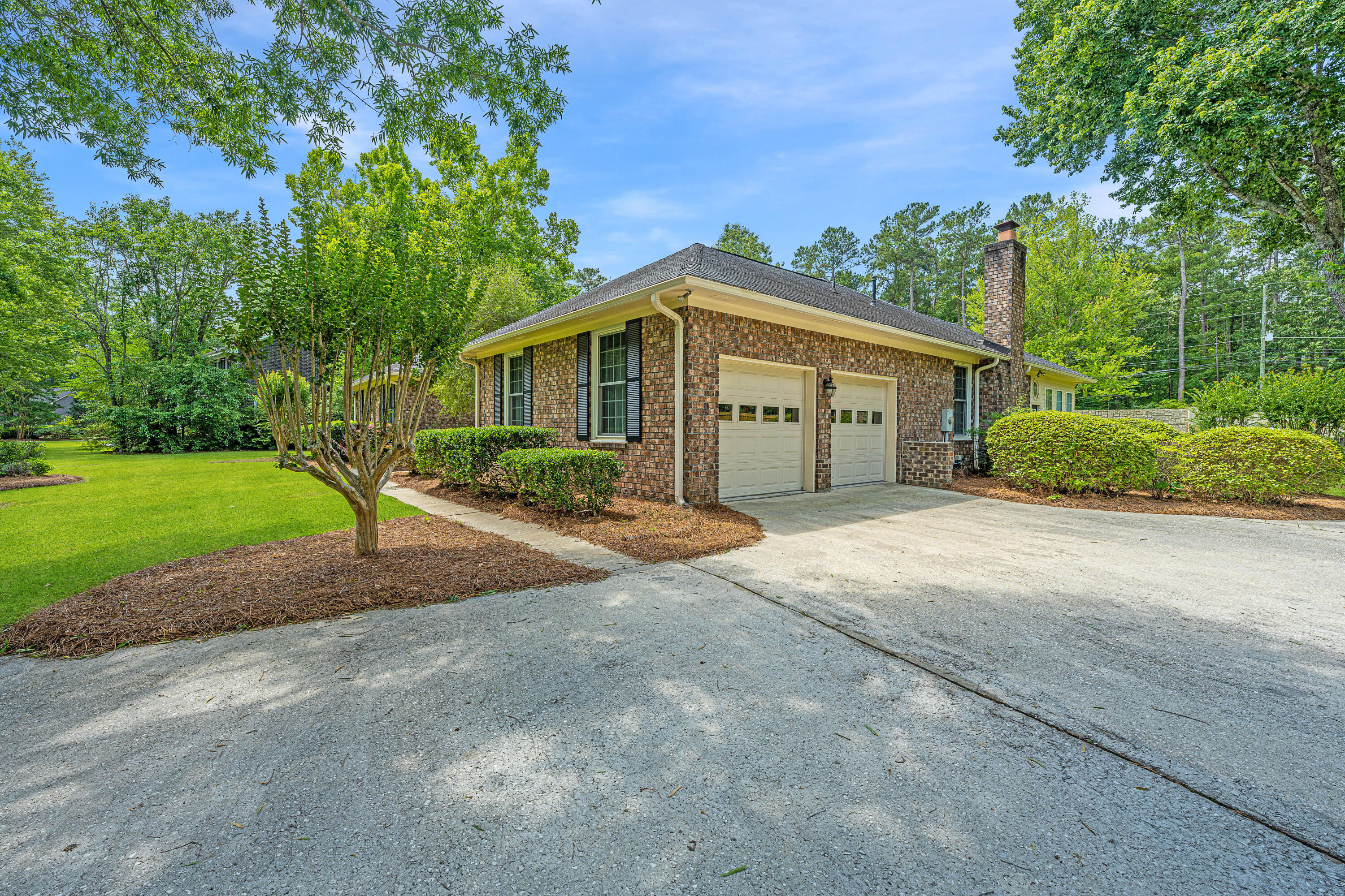 102 Abbey Lane