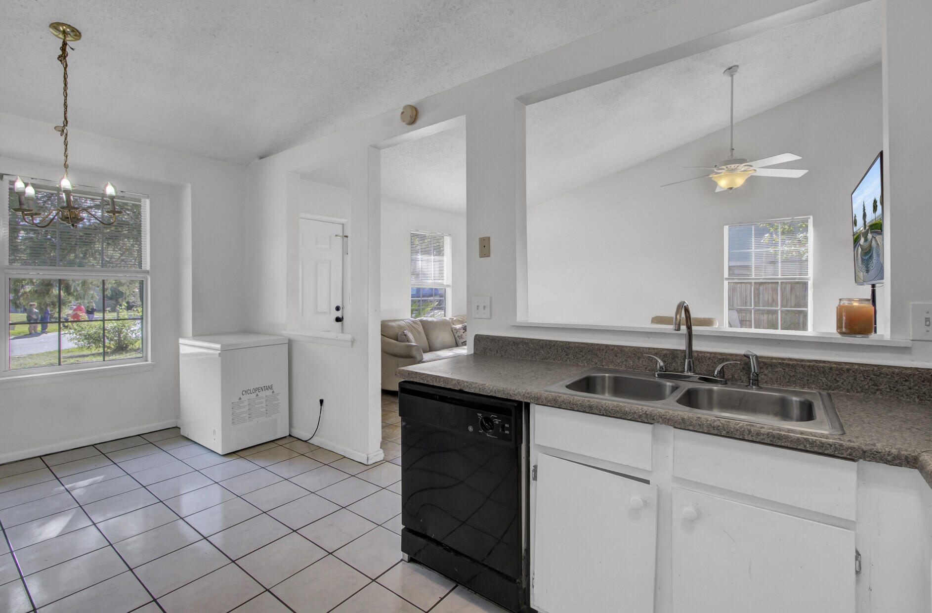 111 Tabby Creek Circle