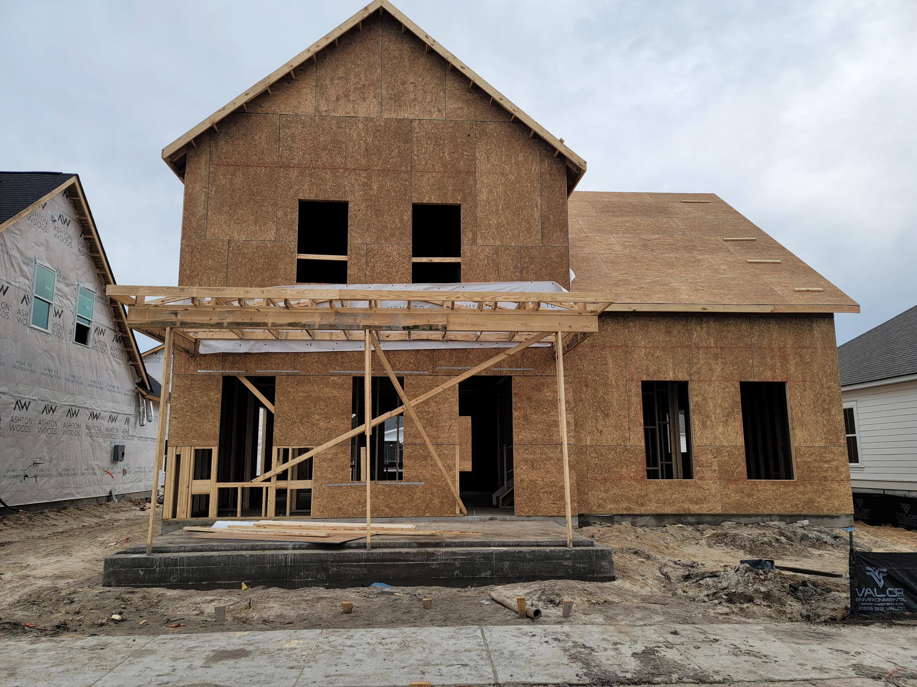 105 Jackson Pond Court