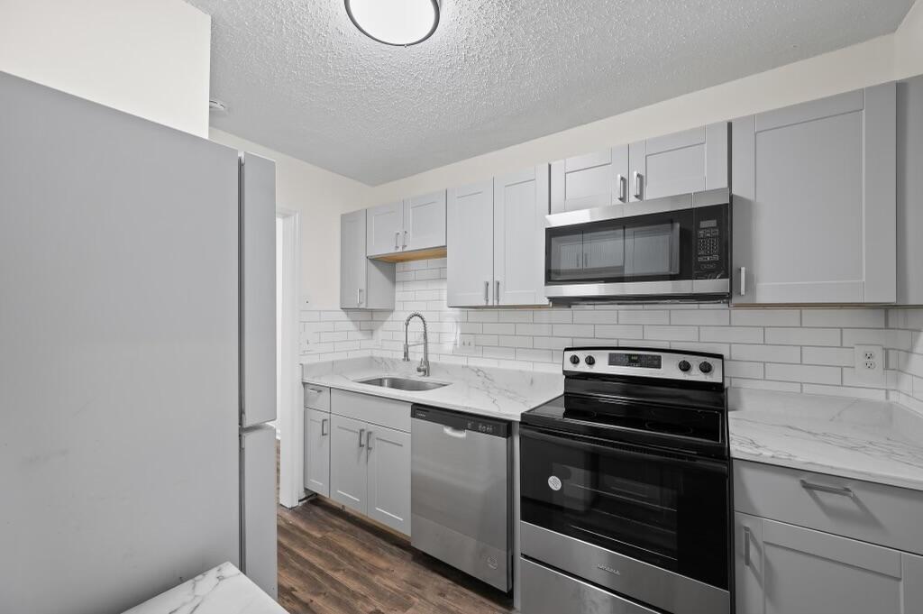 105 Drake Court # B Unit: A & B
