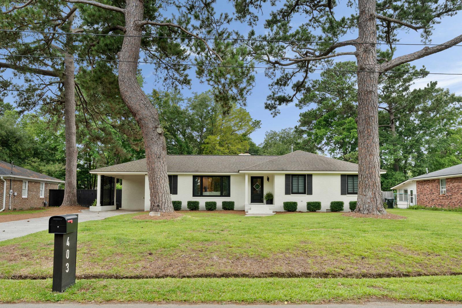 403 Wedgewood Street