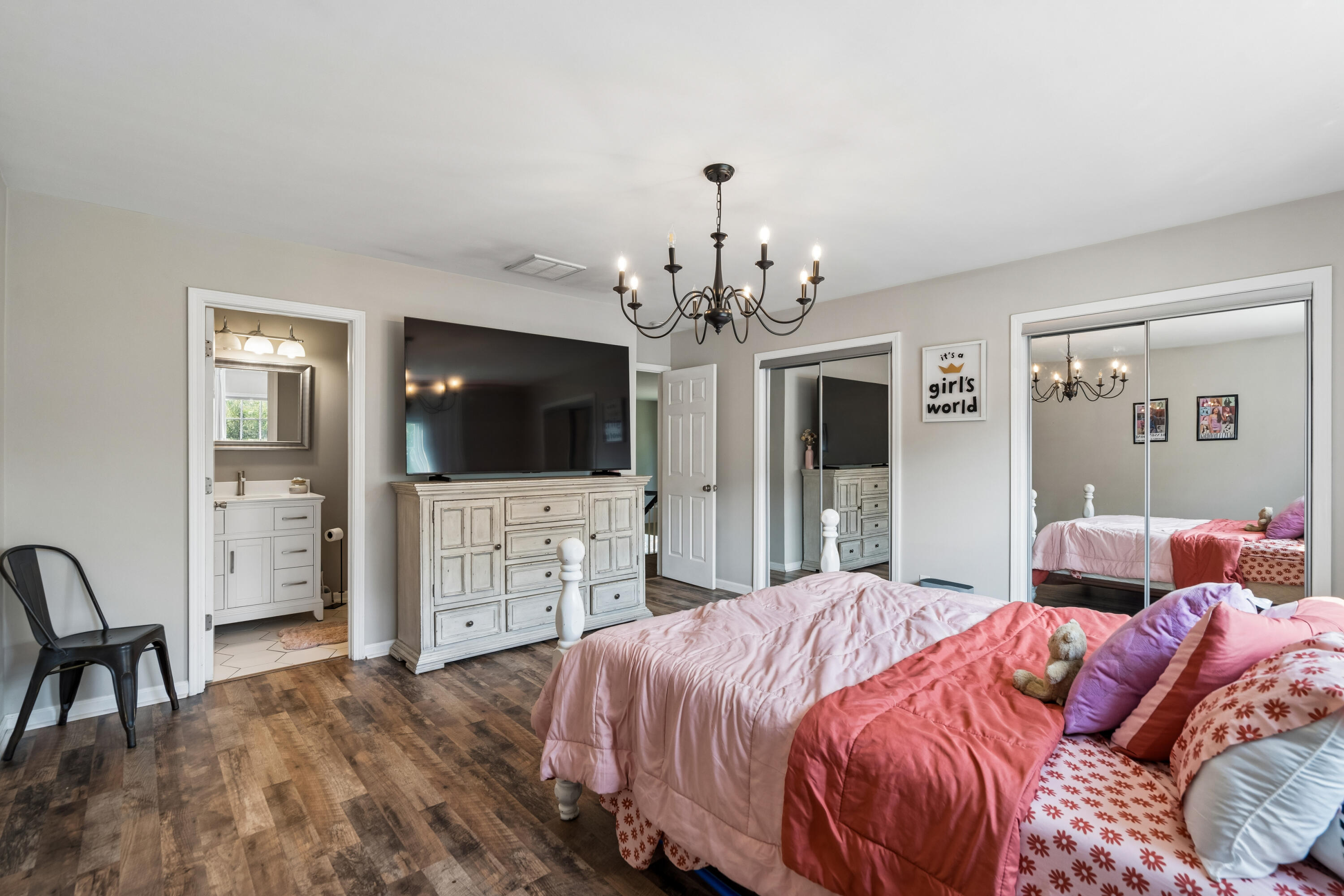 1505 Solstice Court