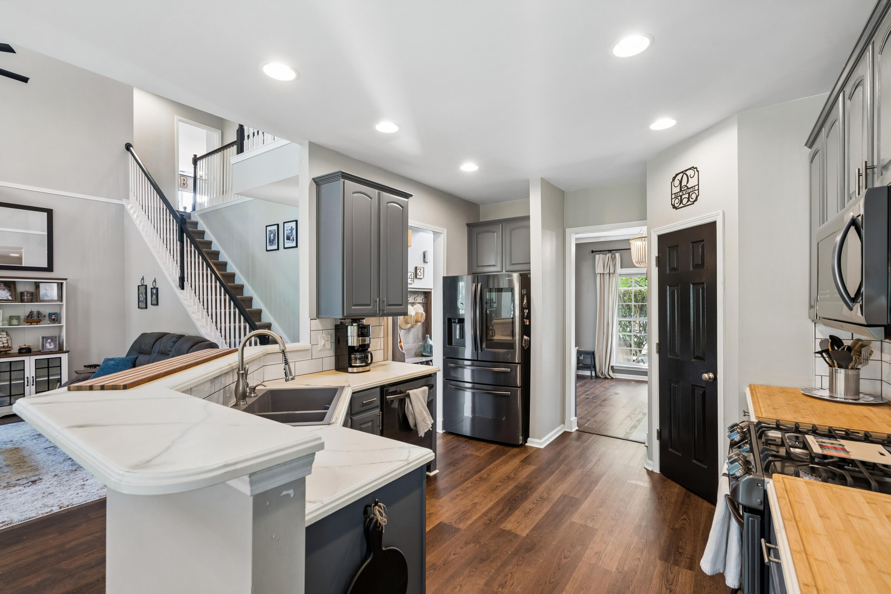 1505 Solstice Court