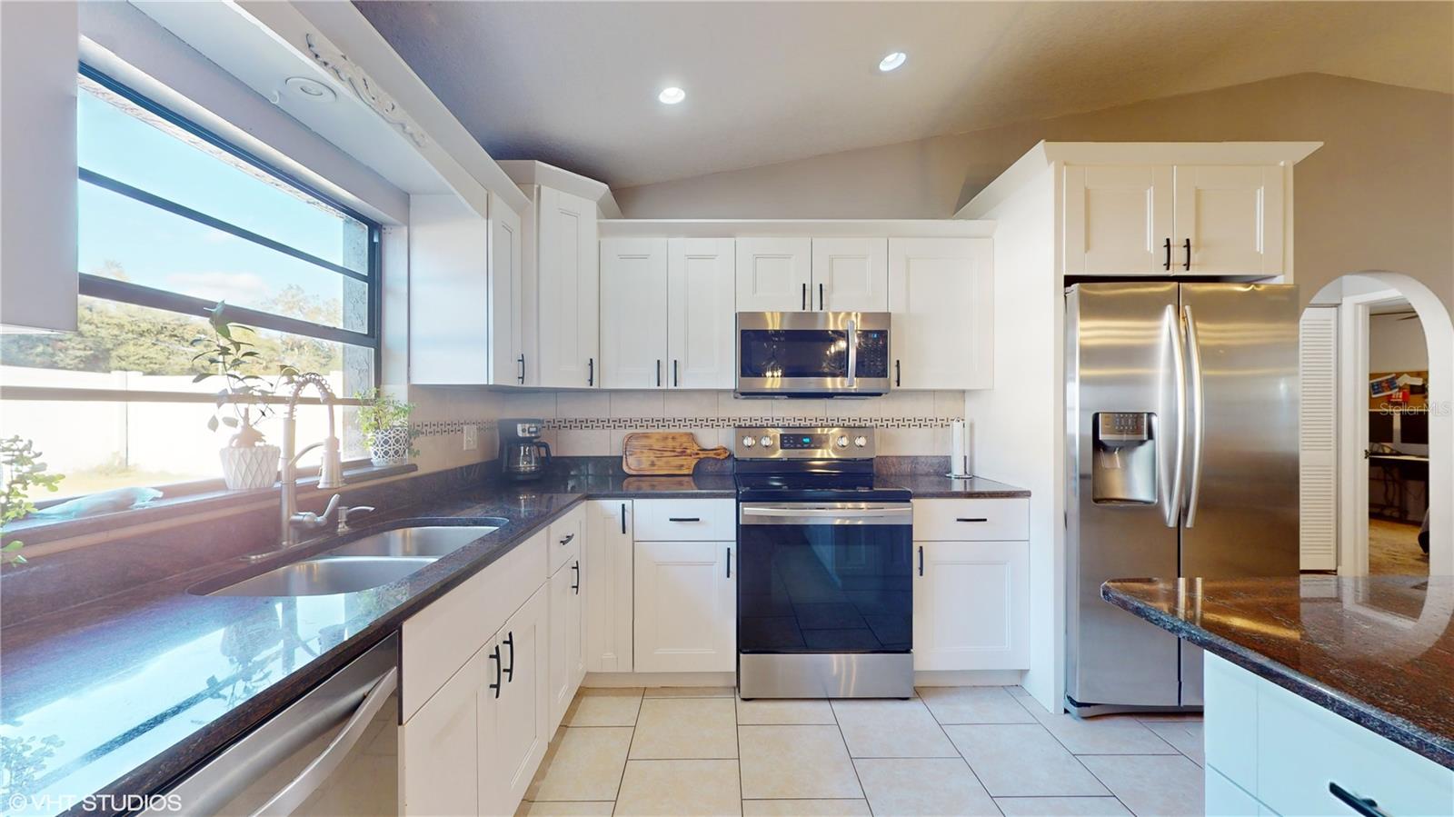 8443 SAINT GILES CT