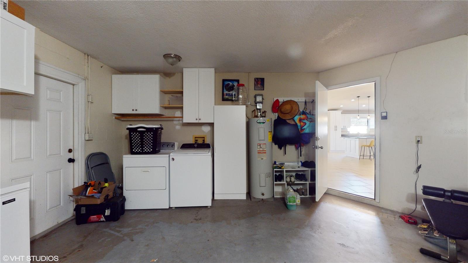 8443 SAINT GILES CT