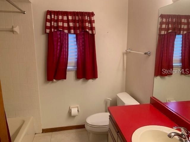 35209 DOLPHIN LAKE DR