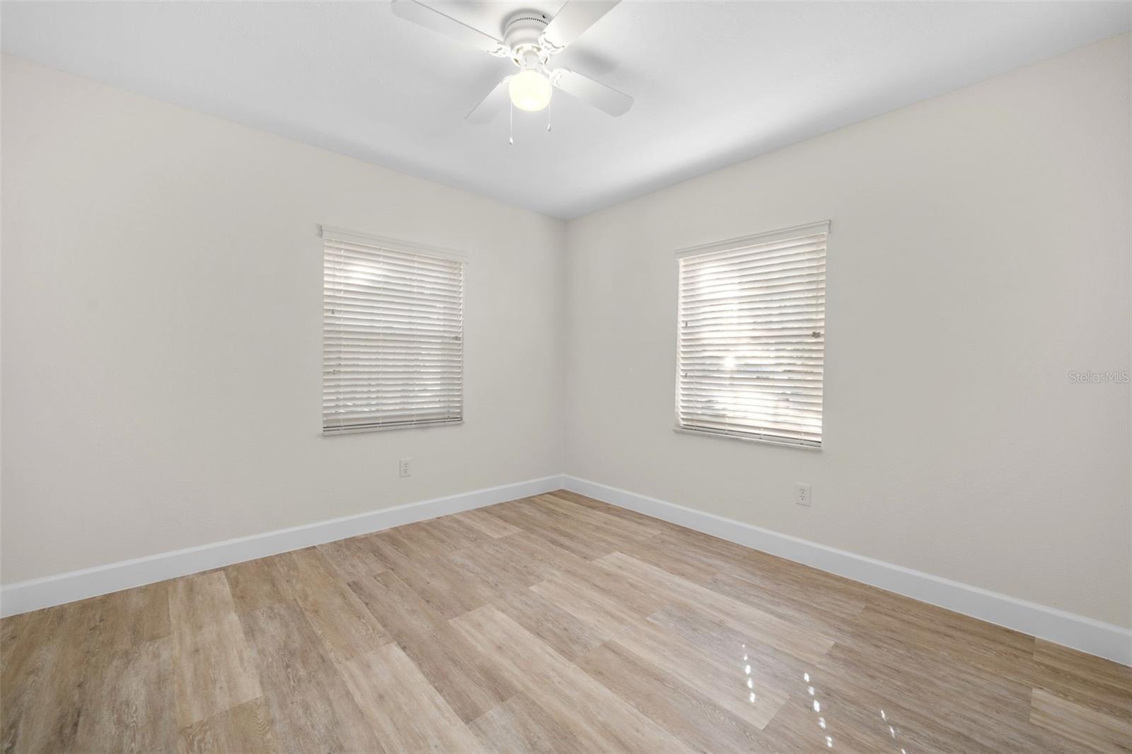 4715 W BAY VISTA AVE