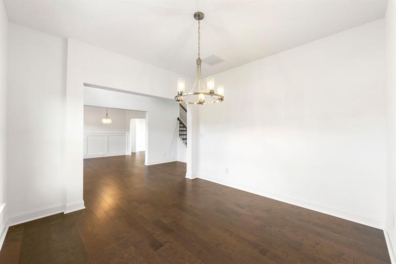 1805 Stonewood Field Road
