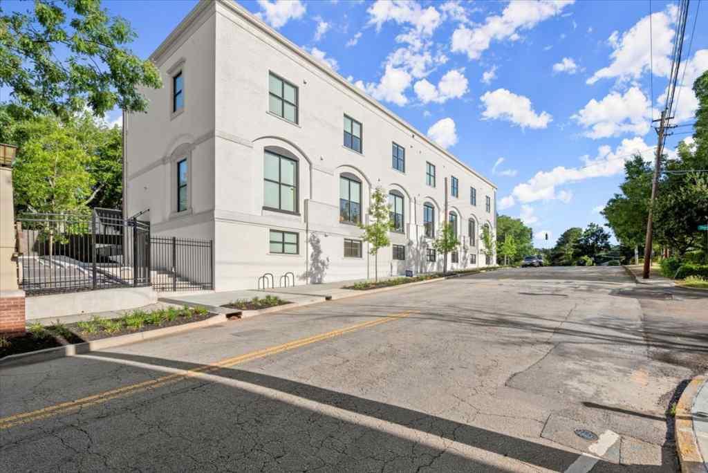 108 Park Place Unit 107