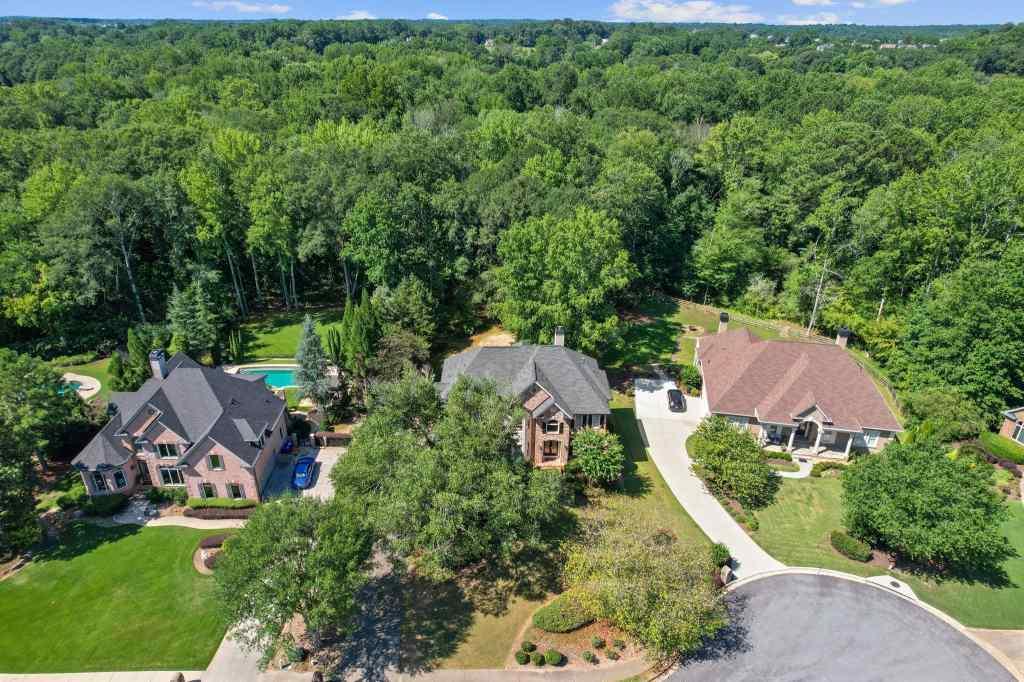 7465 Northampton Court