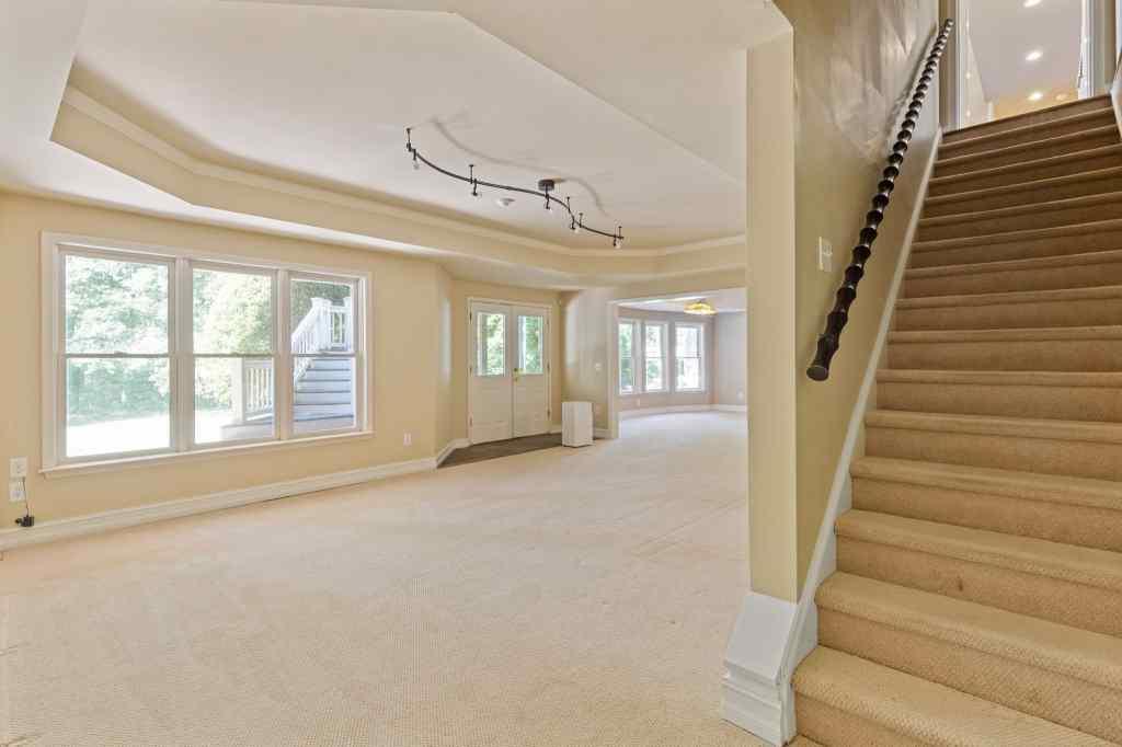 7465 Northampton Court