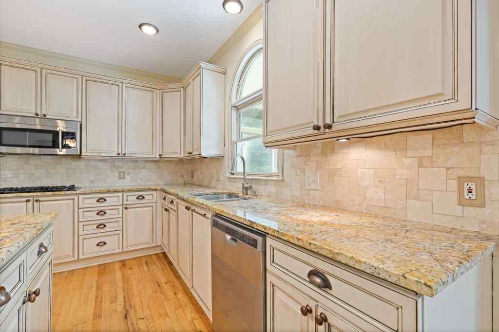 7465 Northampton Court