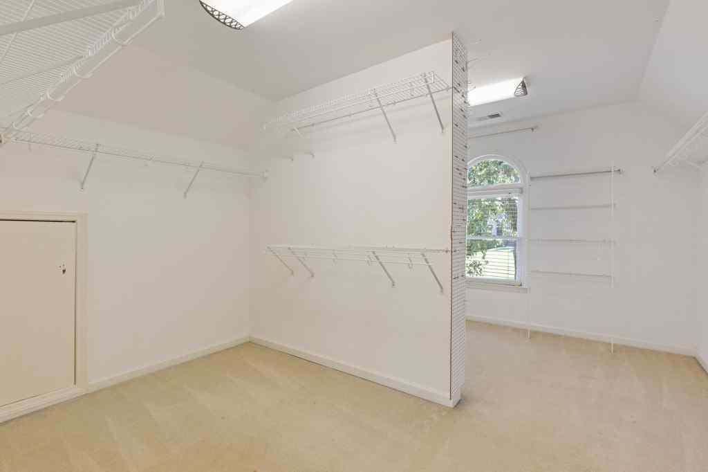 7465 Northampton Court