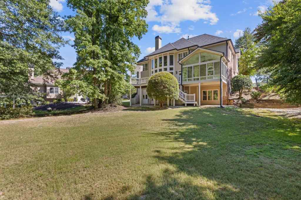 7465 Northampton Court