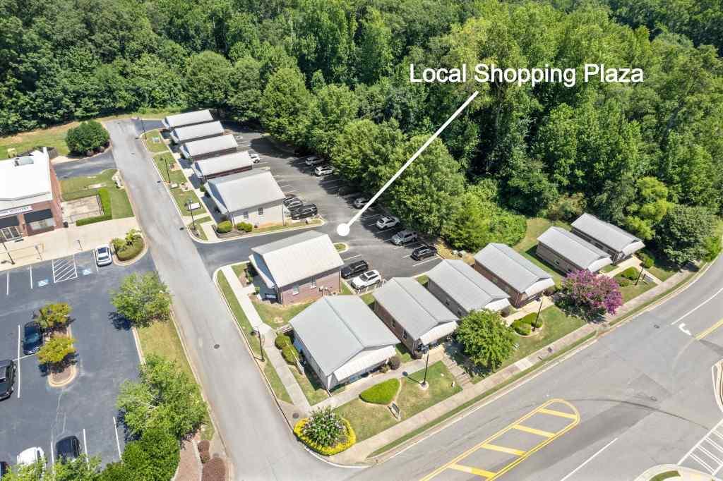 60 Huntley Trace