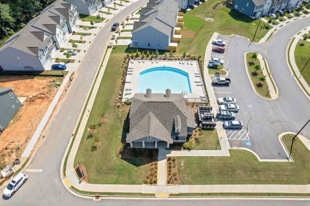 60 Huntley Trace