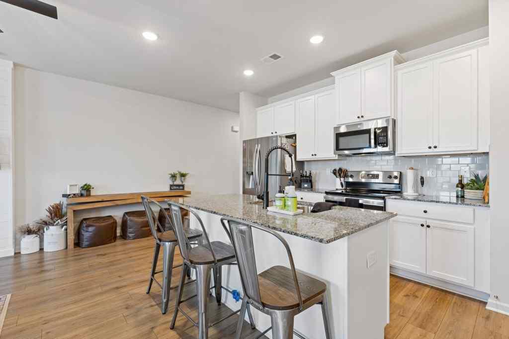 60 Huntley Trace