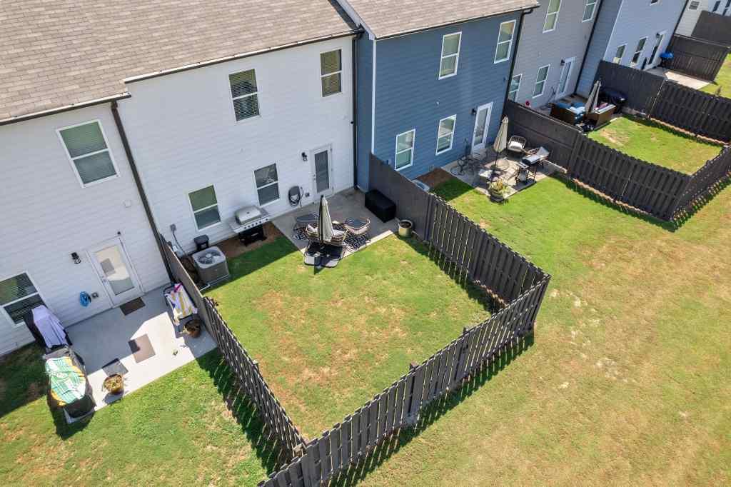 60 Huntley Trace