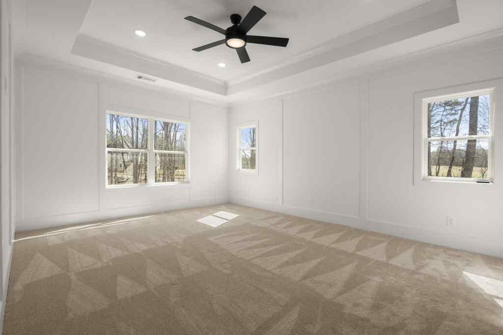 5129 Lee Road