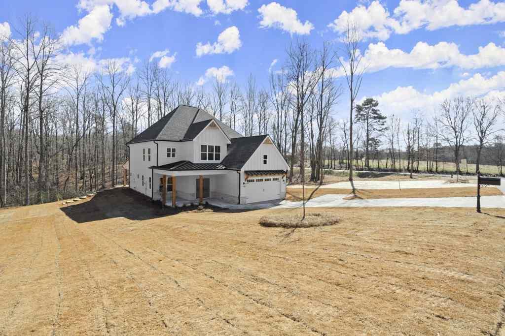5129 Lee Road