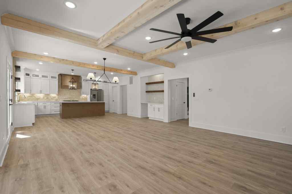 5129 Lee Road