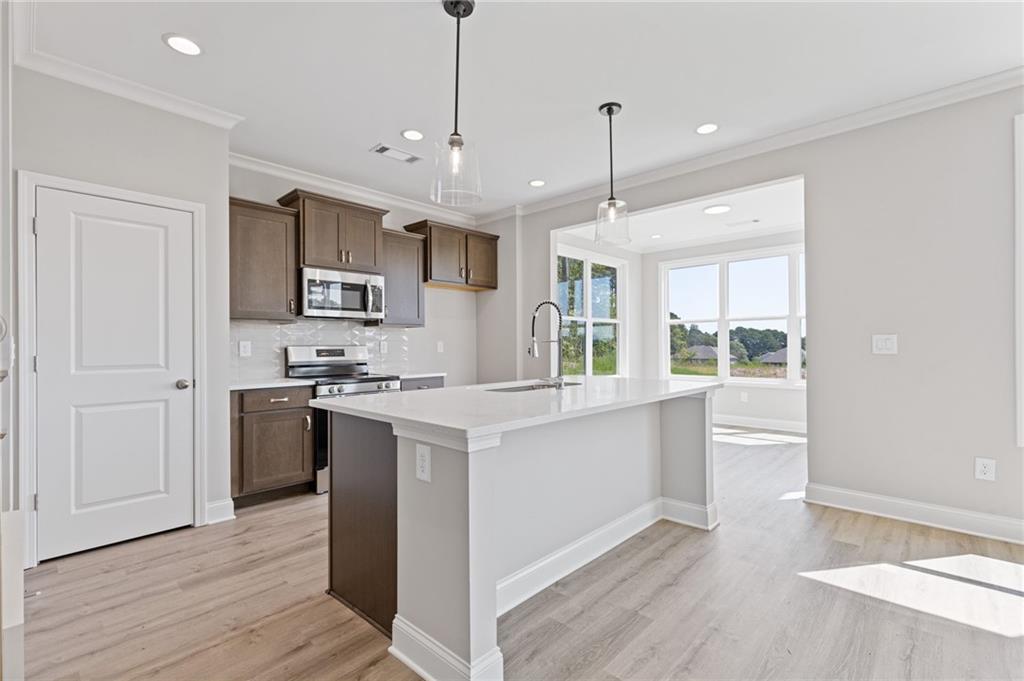 1965 William Glen Street