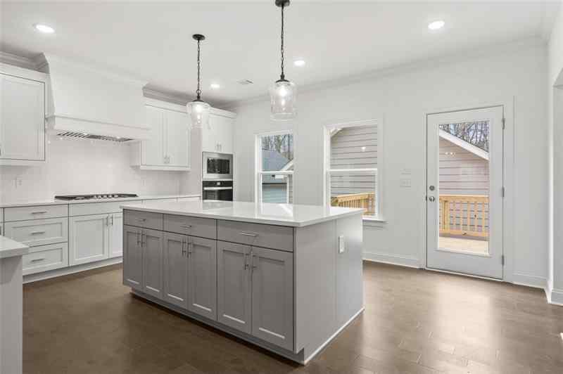 319 Summerville Lane