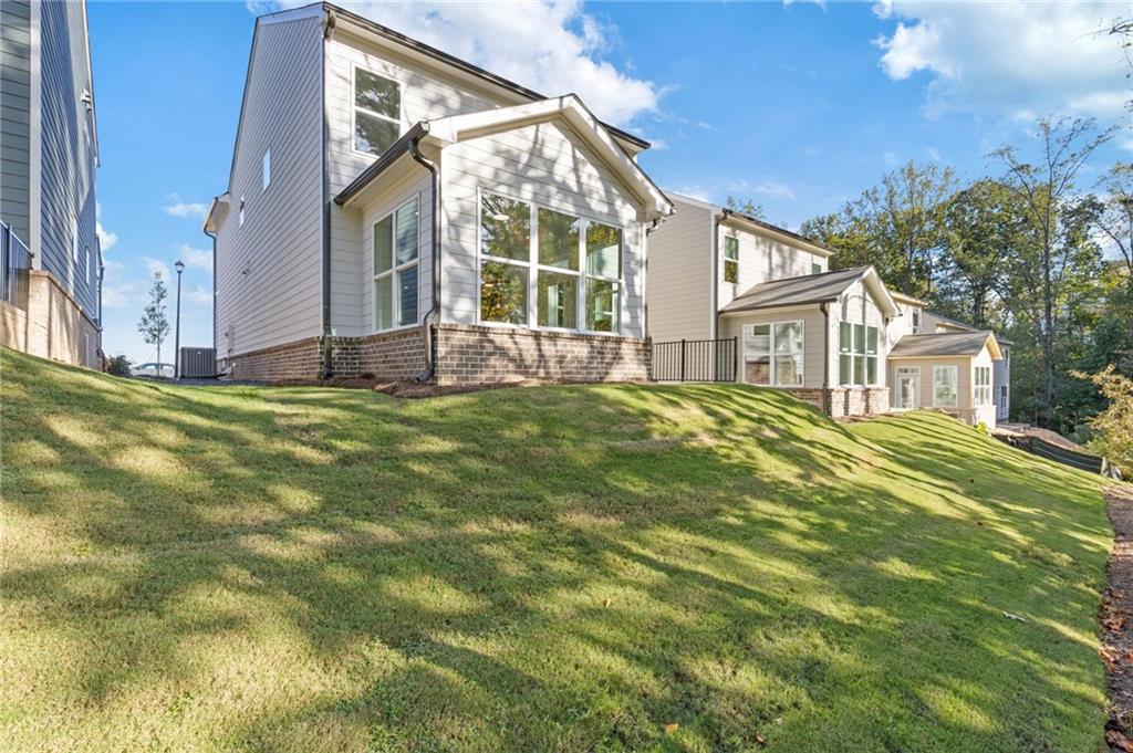 1944 William Glen Street