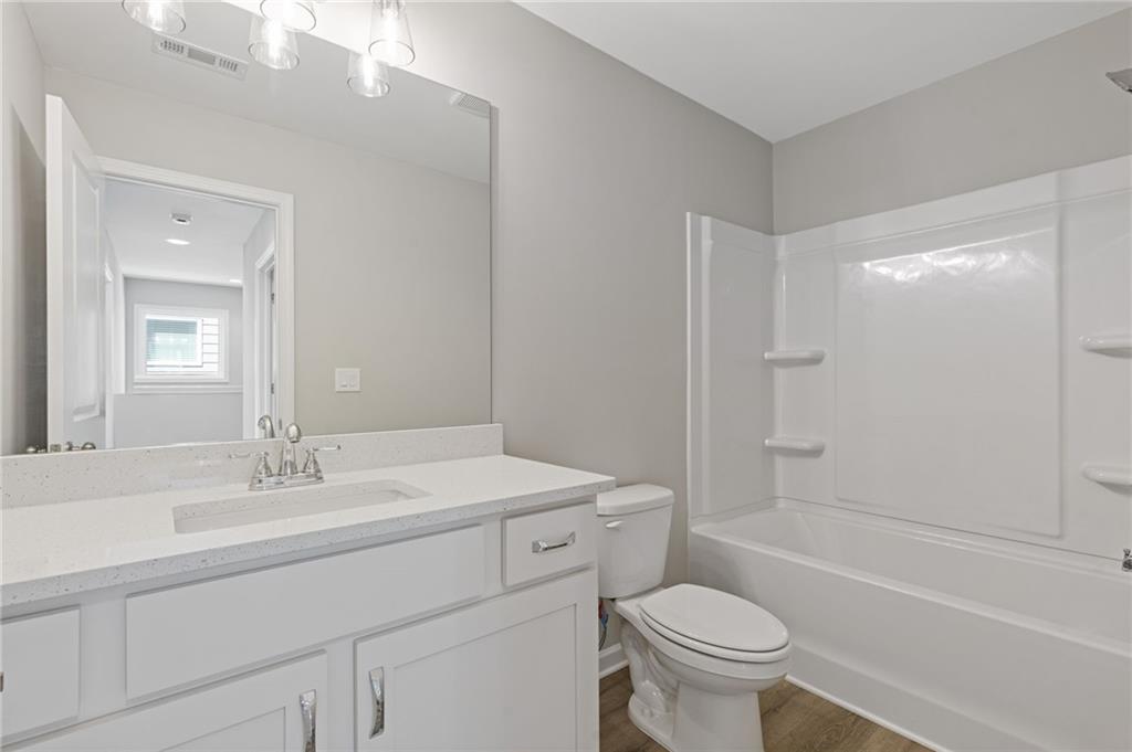 1924 William Glen Street