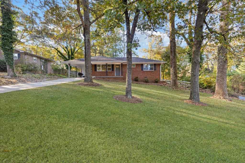 3649 Garden Boulevard