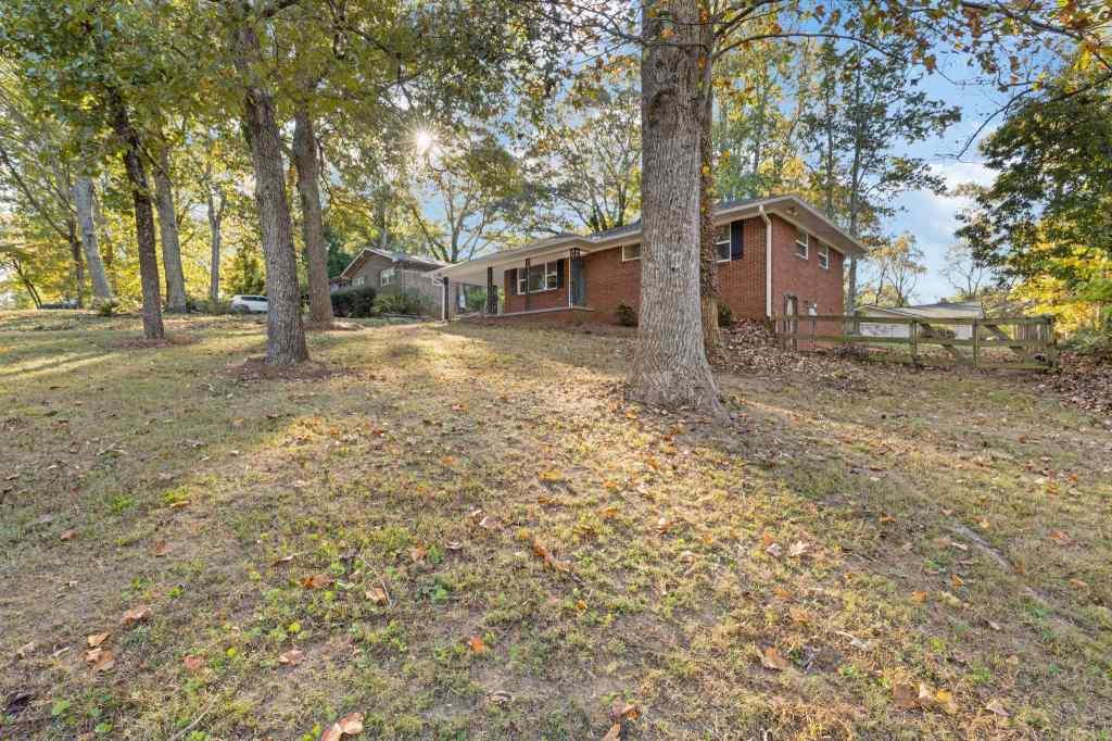 3649 Garden Boulevard