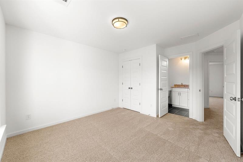 1805 Stonewood Field Road