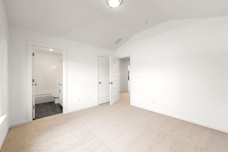 1805 Stonewood Field Road