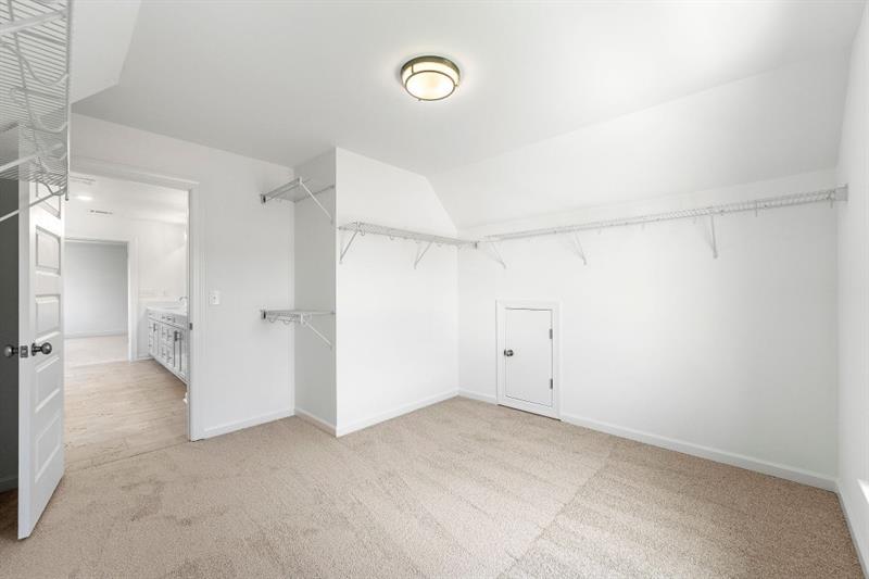 1805 Stonewood Field Road