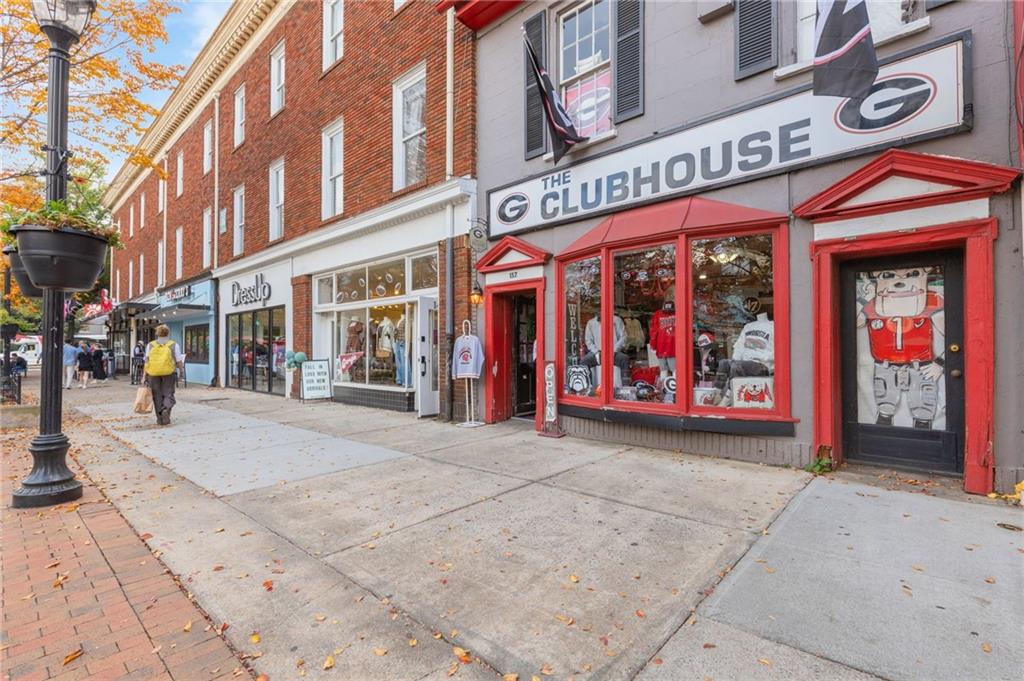 323 Summerville Lane