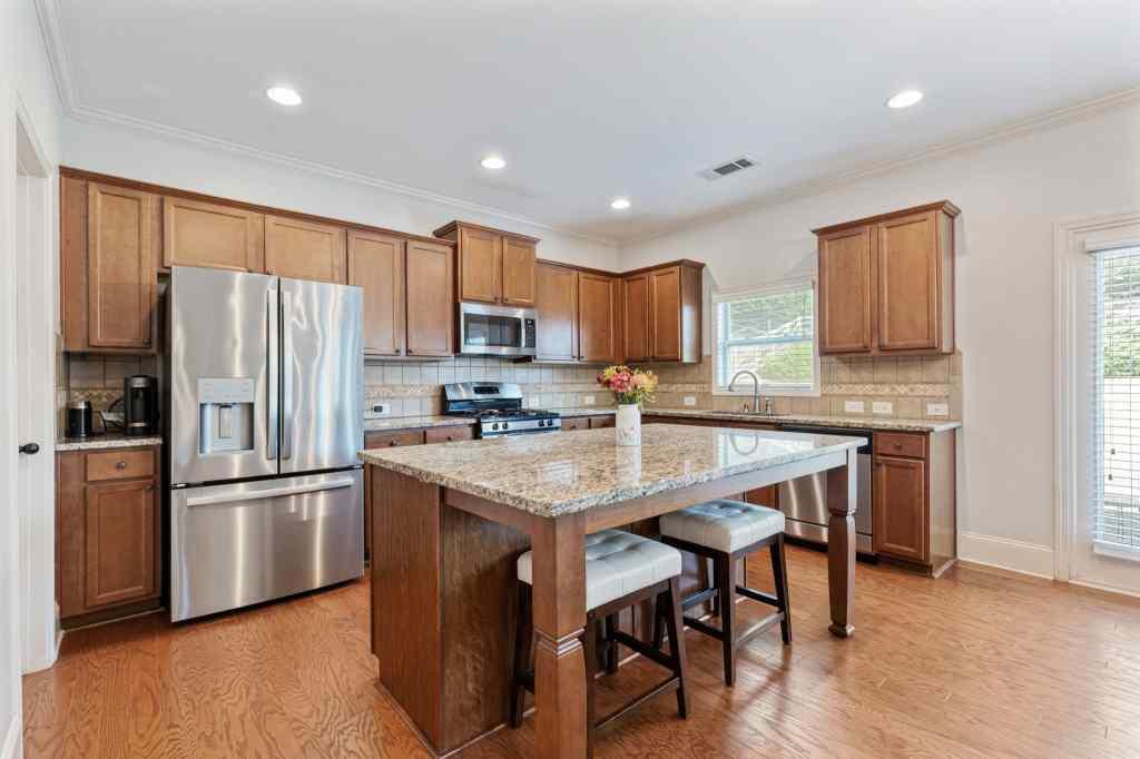 4845 Plainsman Circle